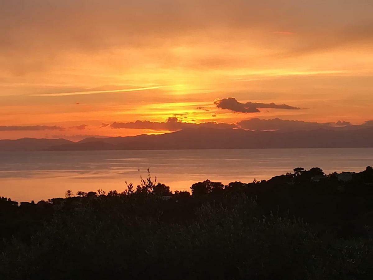 Ulivo Appartement Quartu SantʼElena Buitenkant foto